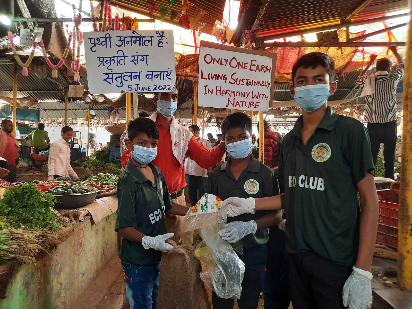 Sendh Lake & Shashtri Market Cleanups - photo 12