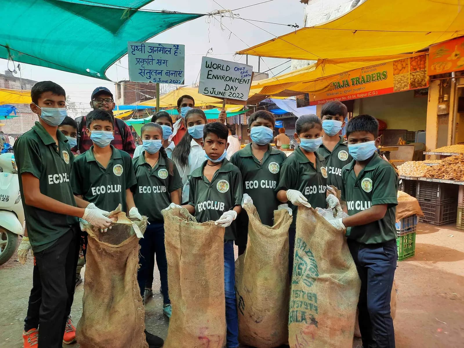 Sendh Lake & Shashtri Market Cleanups - photo 17