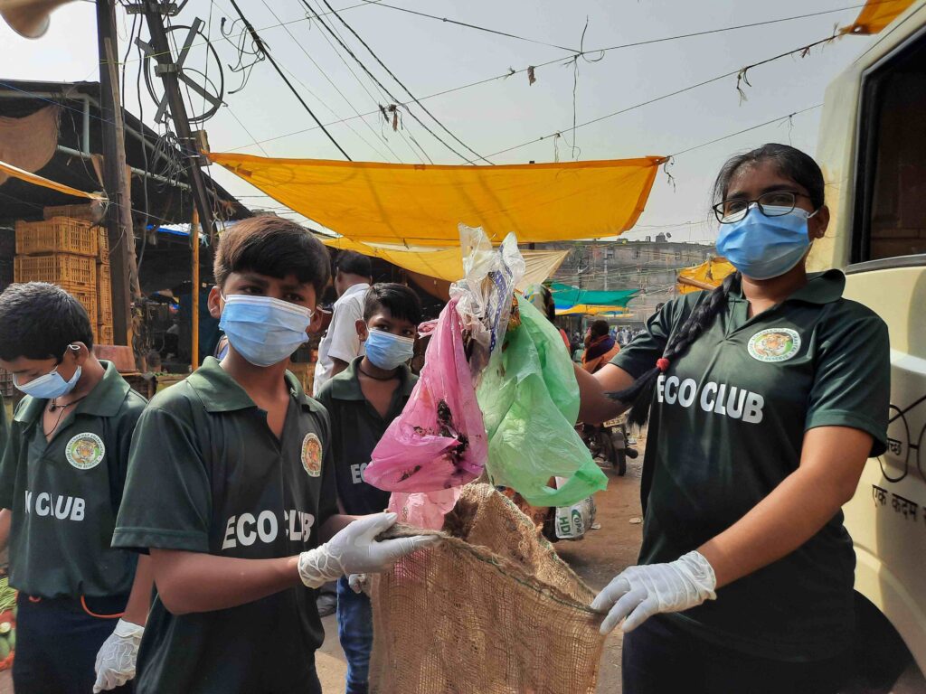 SHASHTRI-MARKET-CLEANUP-CAMPAIGN-PHOTO-(6)